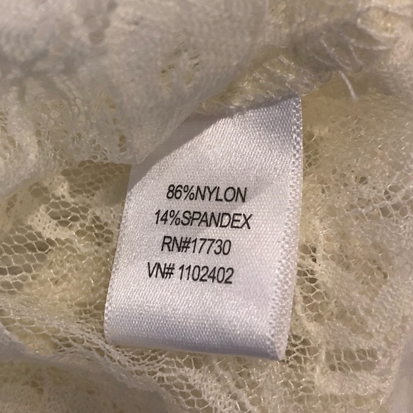 Xhilaration floral lace tank - Picture 5 of 5